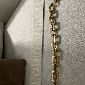 *NEW* Sold Out Louis Vuitton Coussin PM Handbag in Taupe